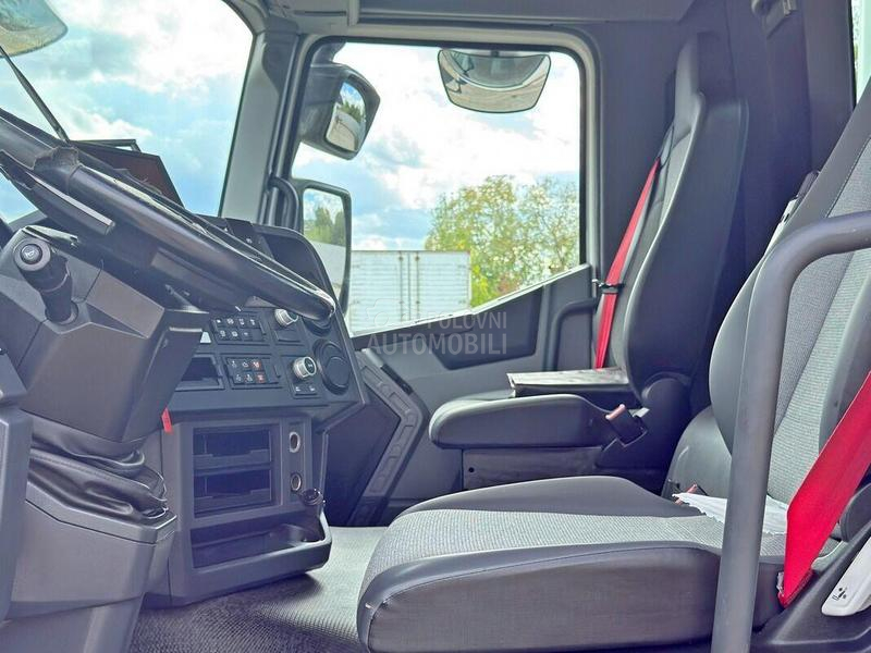 Renault C 430 HIAB / LUS1000