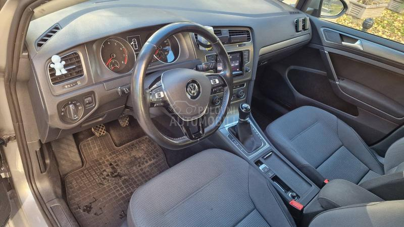 Volkswagen Golf 7 1.2 TSI