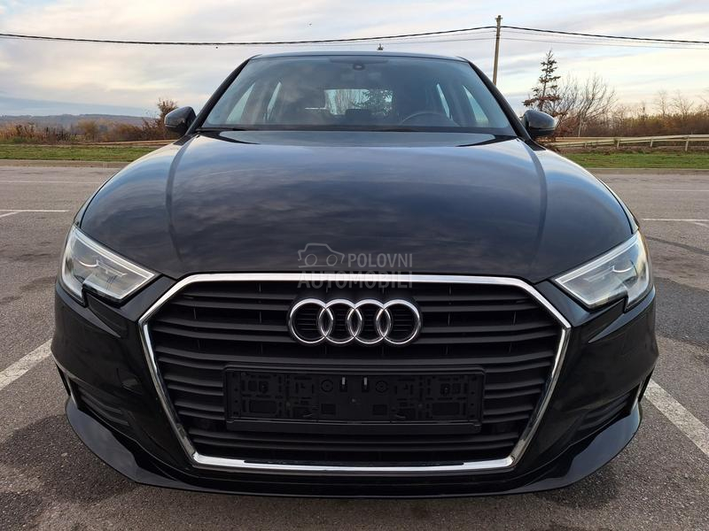 Audi A3 DSG/NAV/LED