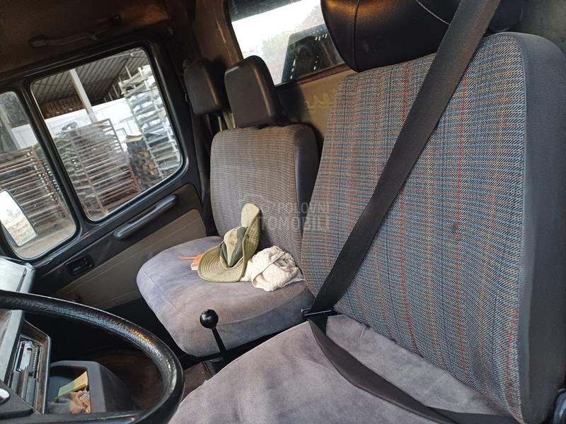 Mercedes Benz 208 208 D0