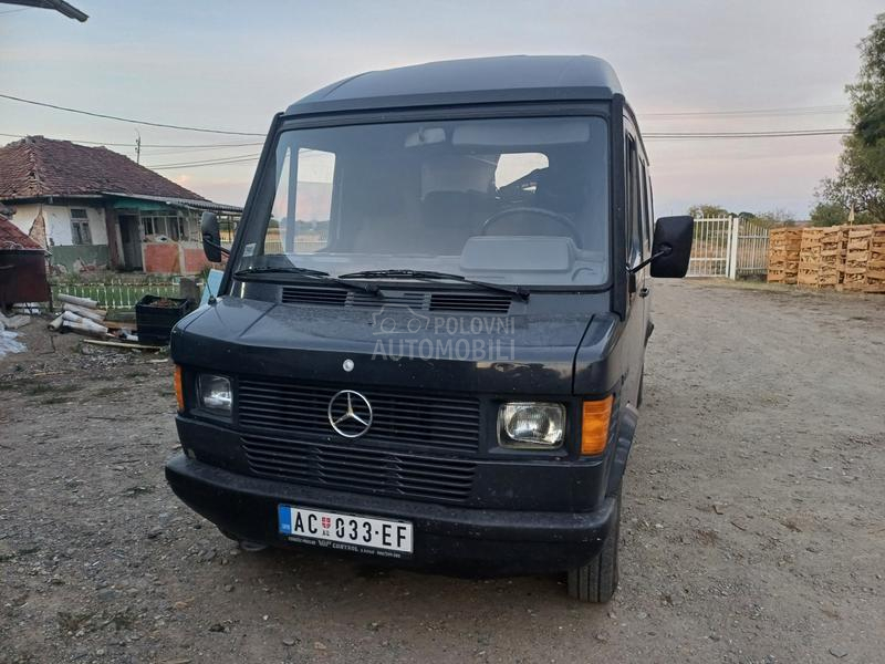 Mercedes Benz 208 208 D0