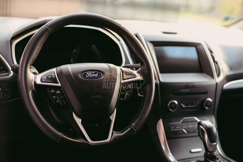 Ford S-Max 2.0 TITANIUM 7sed