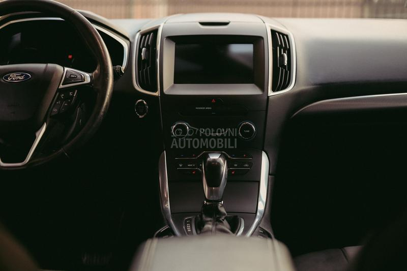 Ford S-Max 2.0 TITANIUM 7sed