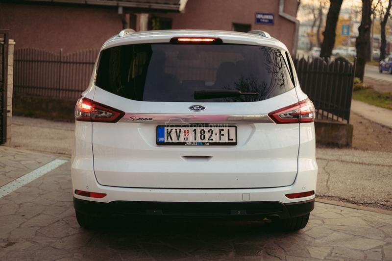 Ford S-Max 2.0 TITANIUM 7sed
