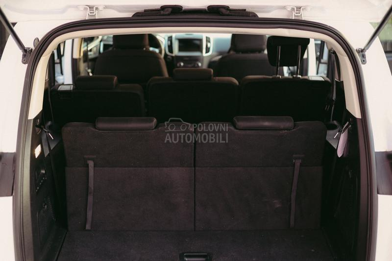 Ford S-Max 2.0 TITANIUM 7sed