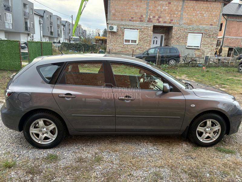 Mazda 3 1.6 B.E.N.Z