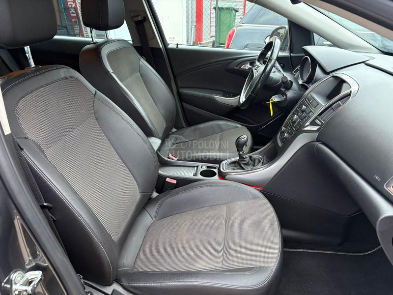 Opel Astra J COSMO SPORT