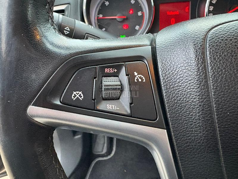 Opel Astra J COSMO SPORT