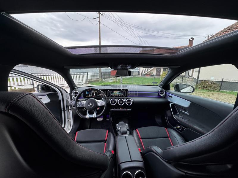 Mercedes Benz A 35 AMG 4MATIC
