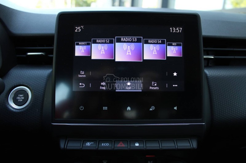 Renault Clio 1.0 tCe Intens CVT