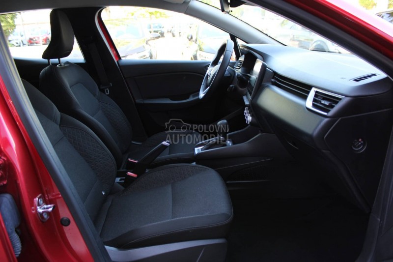 Renault Clio 1.0 tCe Intens CVT