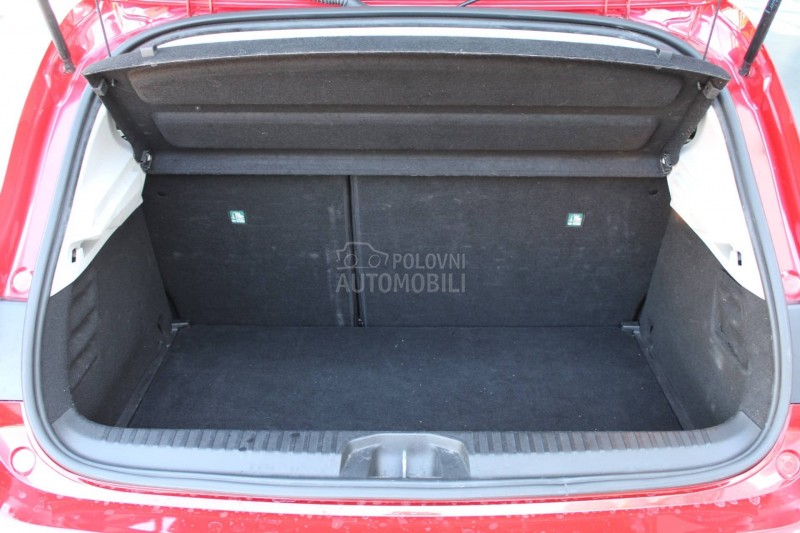 Renault Clio 1.0 tCe Intens CVT