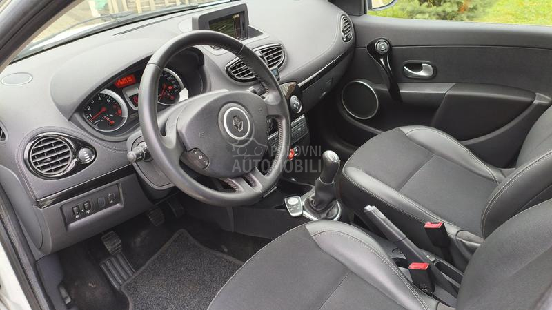 Renault Clio 1.2 TomTom