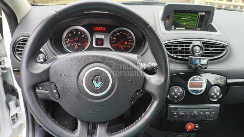 Renault Clio 1.2 TomTom