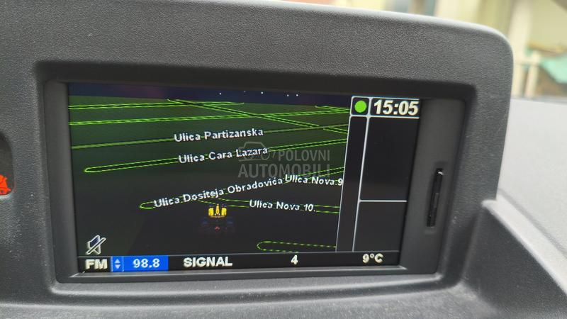 Renault Clio 1.2 TomTom