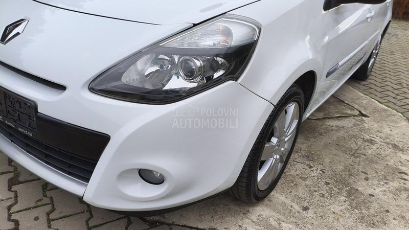 Renault Clio 1.2 TomTom