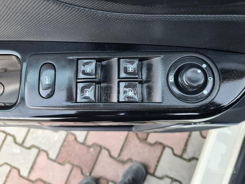 Renault Captur 1.5 DCI EDITION LUX