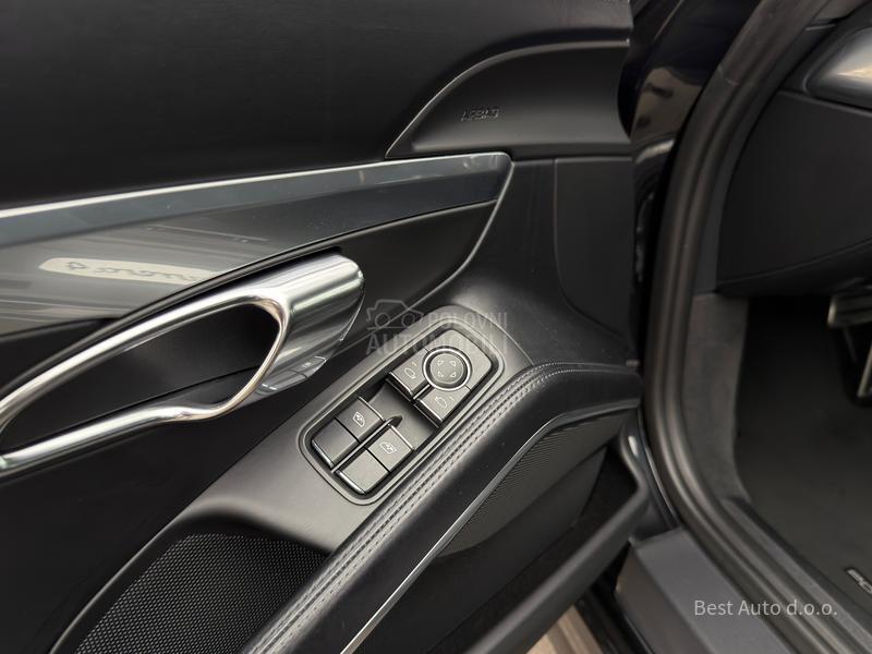 Porsche 911 Carrera 4