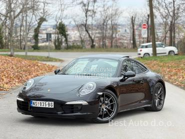 Porsche 911 Carrera 4