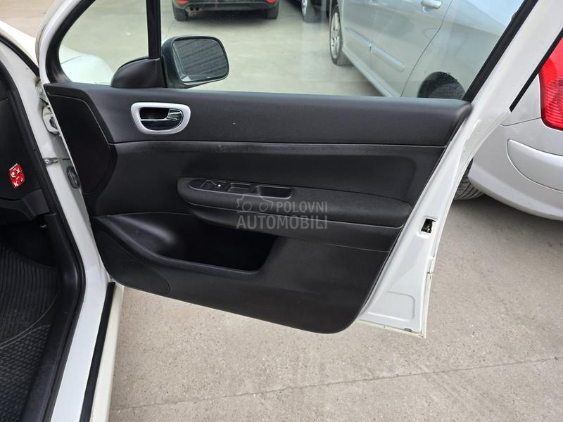 Peugeot 307 2.0 CH