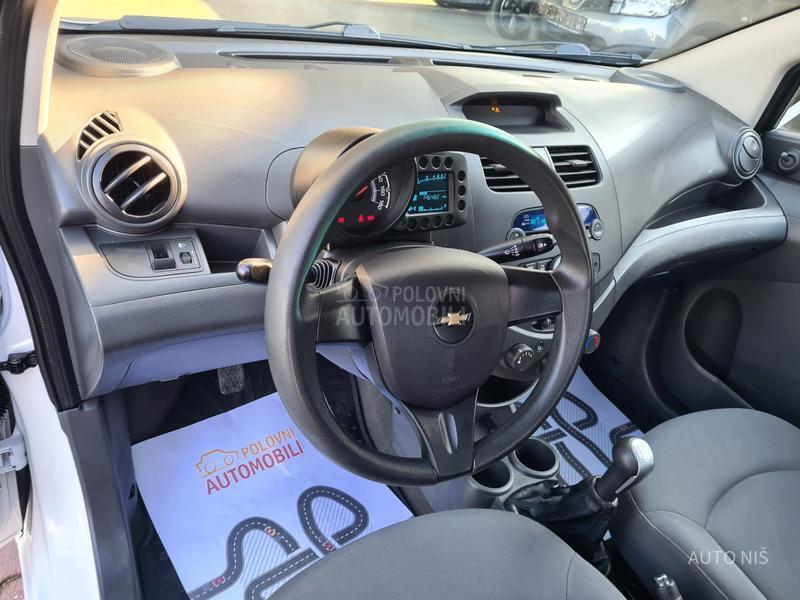 Chevrolet Spark 1.0 URBAN STYLE