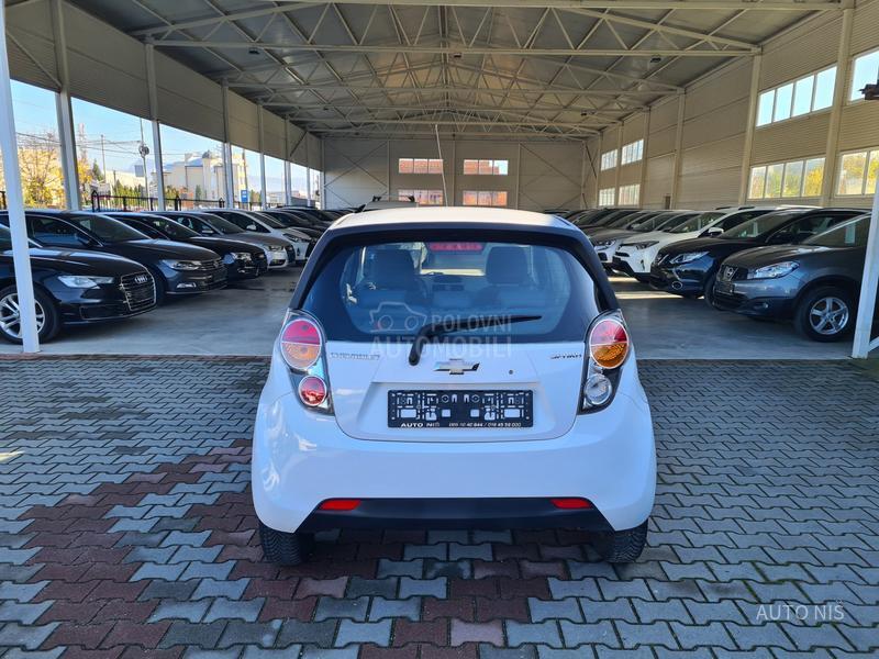 Chevrolet Spark 1.0 URBAN STYLE