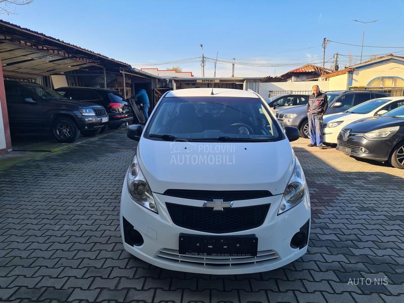 Chevrolet Spark 1.0 URBAN STYLE