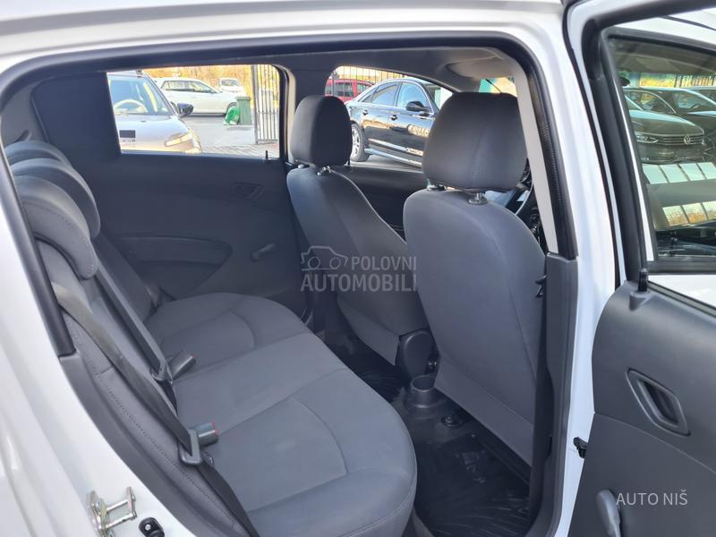 Chevrolet Spark 1.0 URBAN STYLE