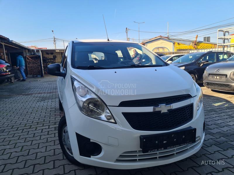 Chevrolet Spark 1.0 URBAN STYLE
