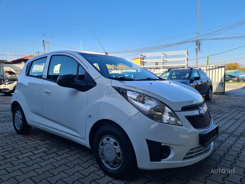 Chevrolet Spark 1.0 URBAN STYLE