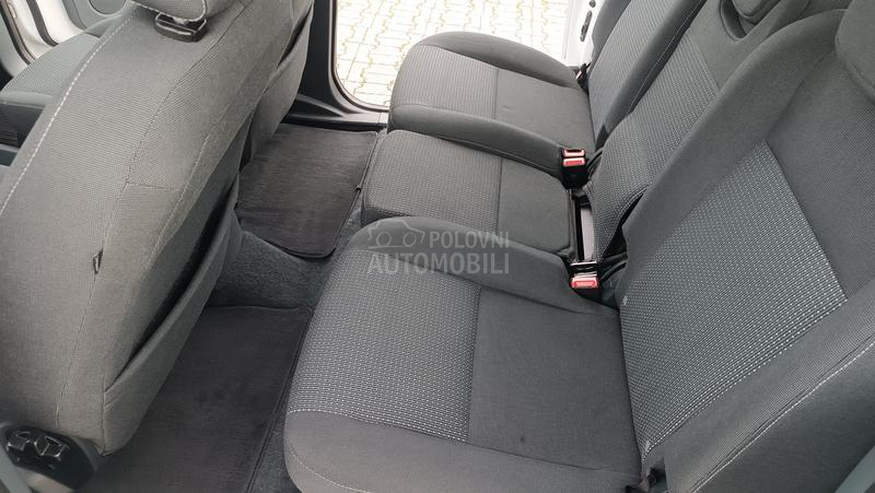 Ford Grand C-Max 1.6TDCI TITANIUM