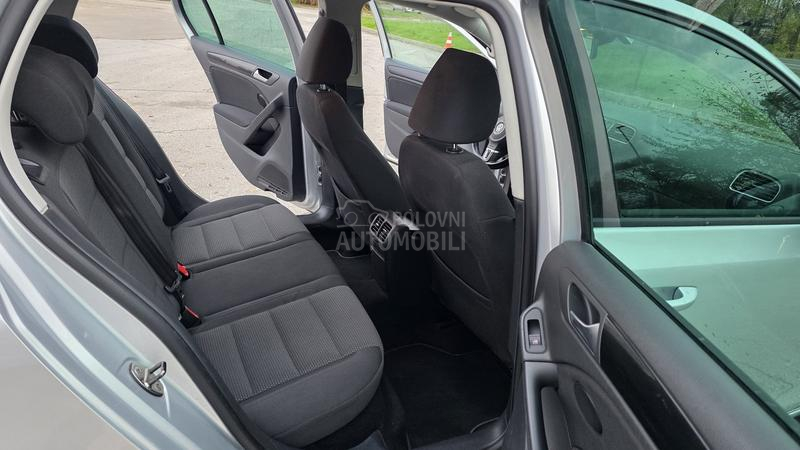 Volkswagen Golf 6 1,6TDI DSG