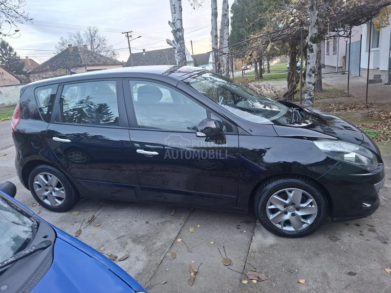 Renault Scenic E.K.S.T.R.A.
