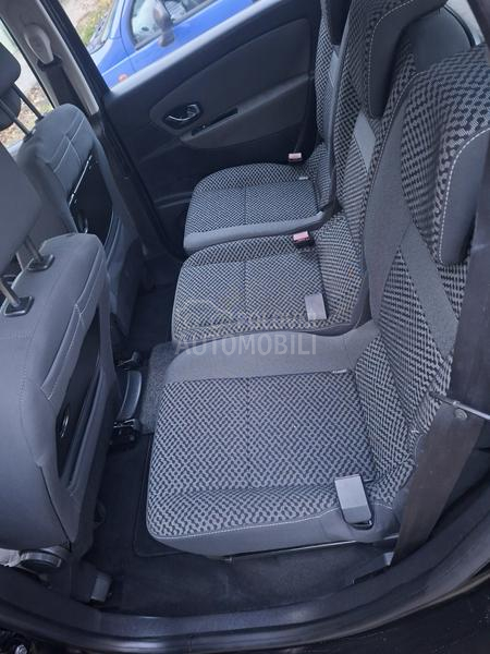 Renault Scenic E.K.S.T.R.A.