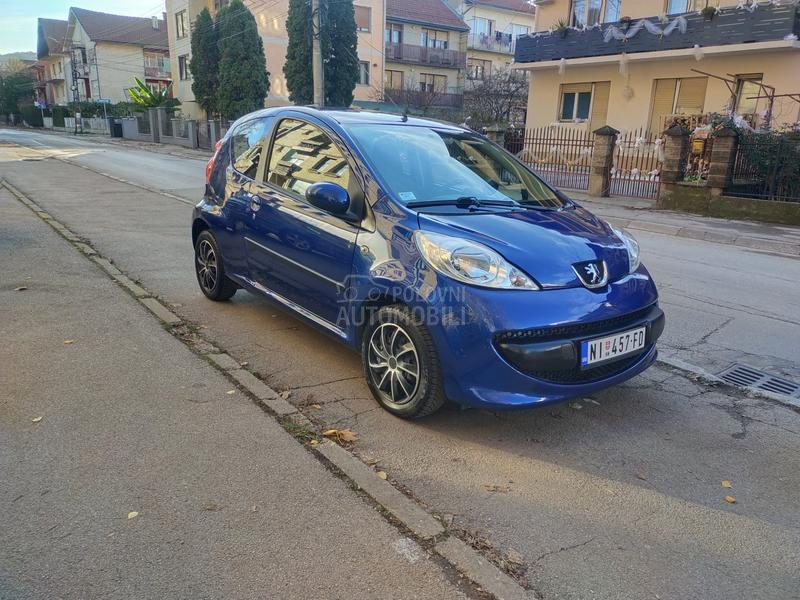 Peugeot 107 B.E.N.Z.I.N.