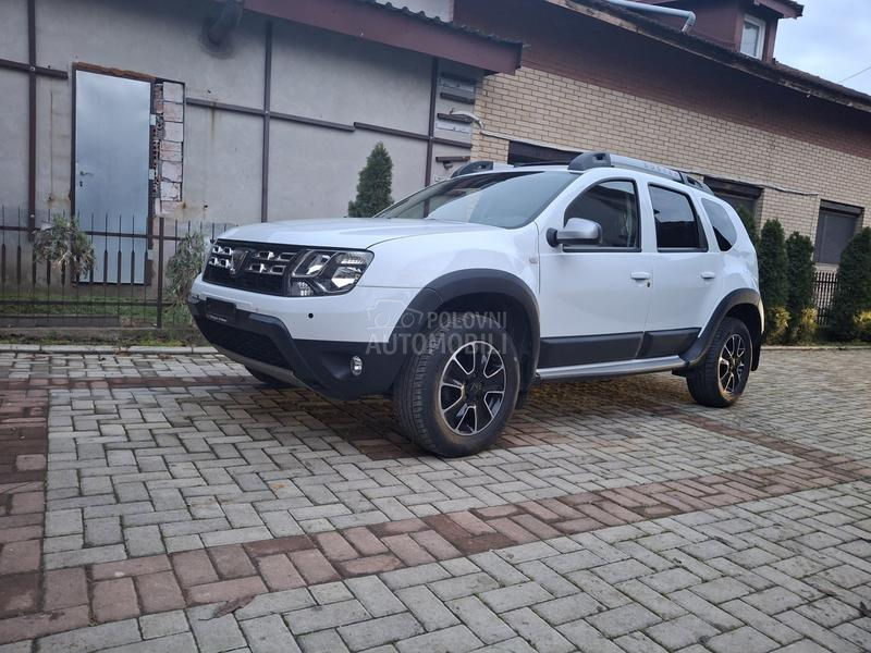 Dacia Duster 4x4 N A V I  S W I S
