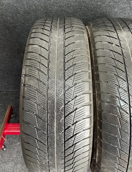 Bridgestone 225/60 R18 Zimska