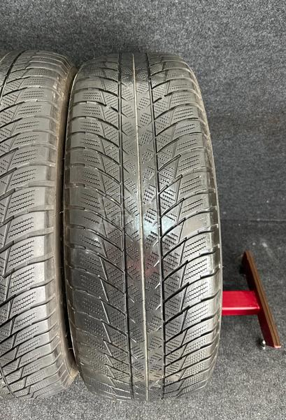 Bridgestone 225/60 R18 Zimska