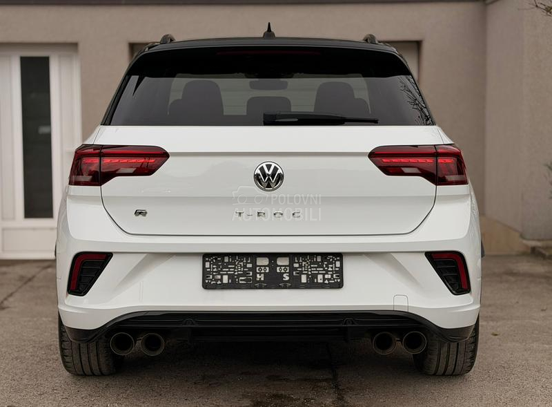 Volkswagen T-Roc R/Akrapovic/Pano/DCC