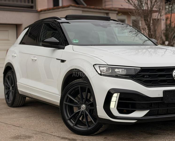 Volkswagen T-Roc R/Akrapovic/Pano/DCC