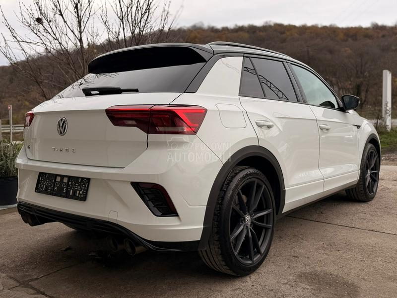 Volkswagen T-Roc R/Akrapovic/Pano/DCC