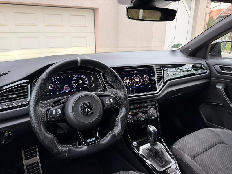 Volkswagen T-Roc R/Akrapovic/Pano/DCC