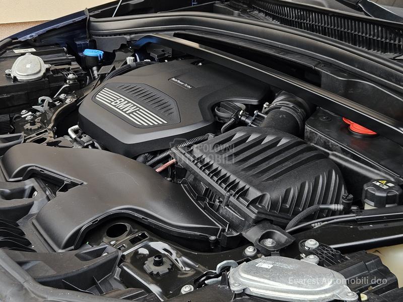 BMW X1 2.0D/X LINE/S DRIVE