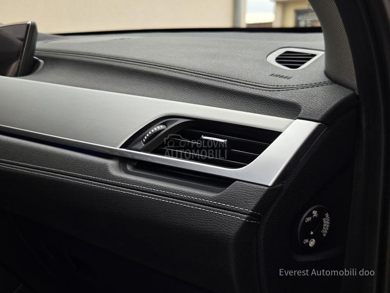 BMW X1 2.0D/X LINE/S DRIVE