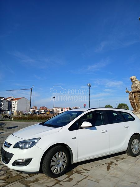 Opel Astra J 1.6