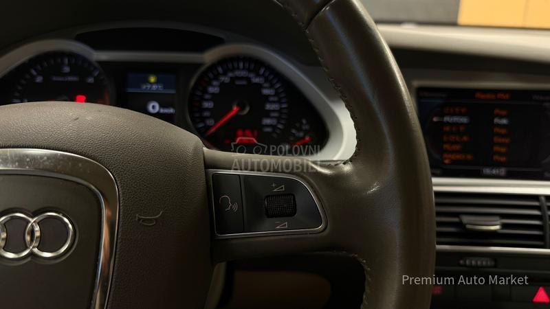 Audi A6 //3.0 TDI//S A L O N