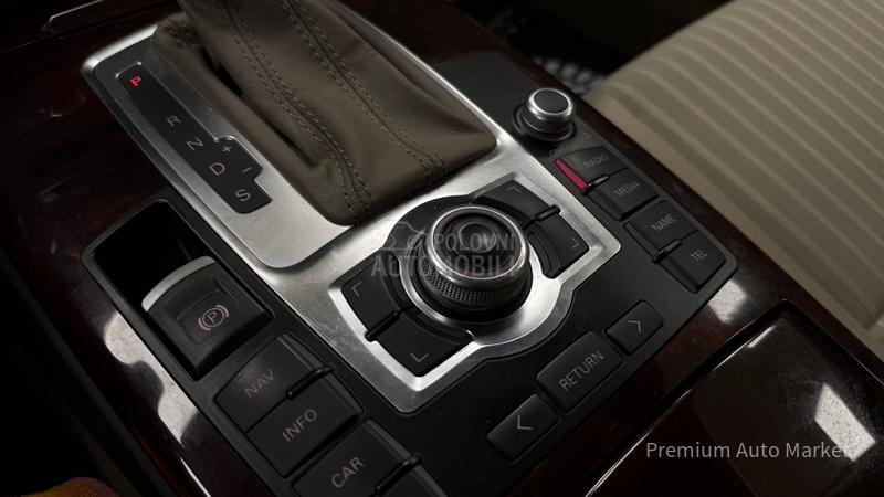 Audi A6 //3.0 TDI//S A L O N