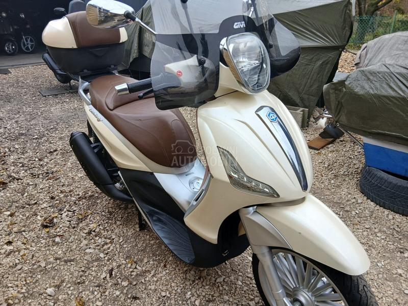 Piaggio beverly 300