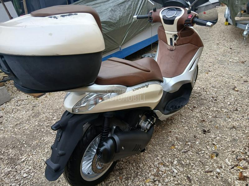 Piaggio beverly 300