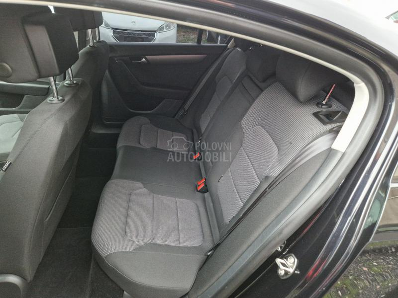 Volkswagen Passat B7 1,6tdi nav